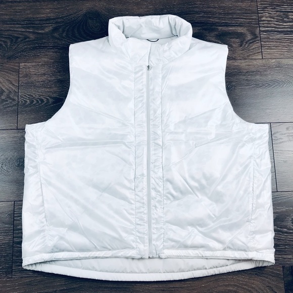 Nike Women's Therma Fit Repel Reversible Leopard Print Golf Vest XL - DA3220-025 - Picture 7 of 10